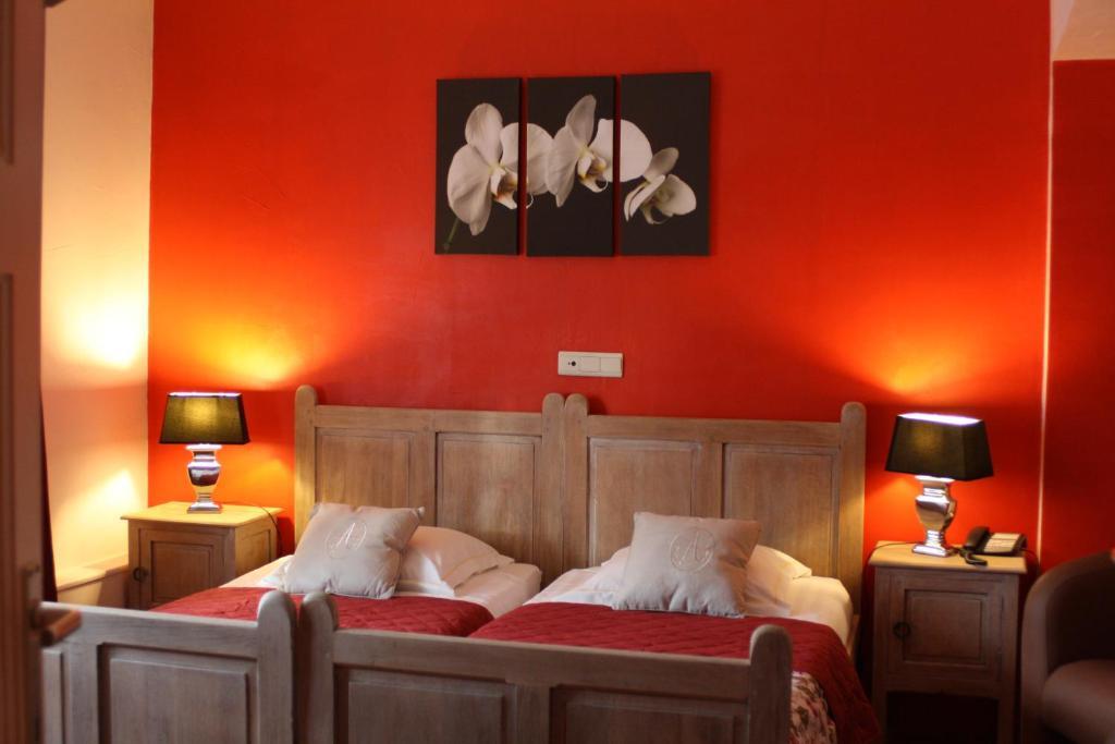Logis L'Ermitage, Bistrot Des Saveurs Houffalize Habitación foto